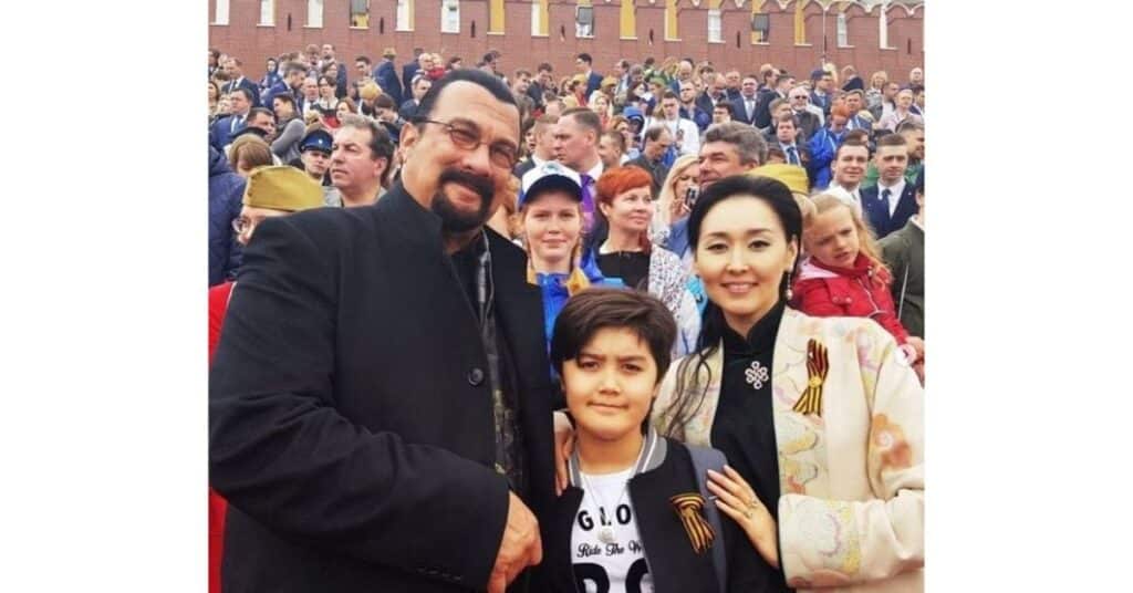 Seagal Wife And Children